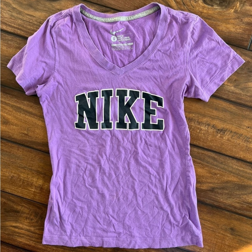 NIKE Shirt